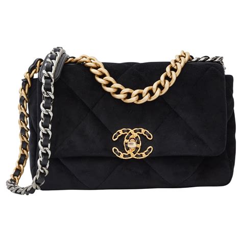 chanel 19 black flap bag
